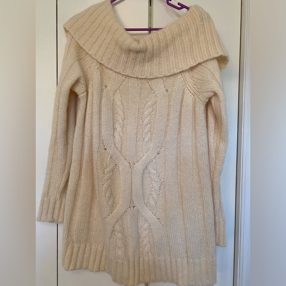XL Anne Klein off shoulder sweater